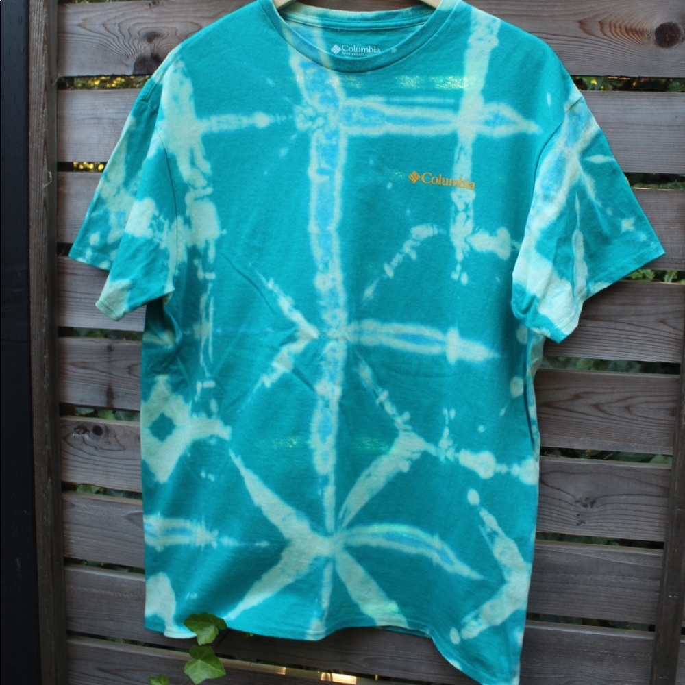 TIE DYE COLUMBIA SHIRT, Size M